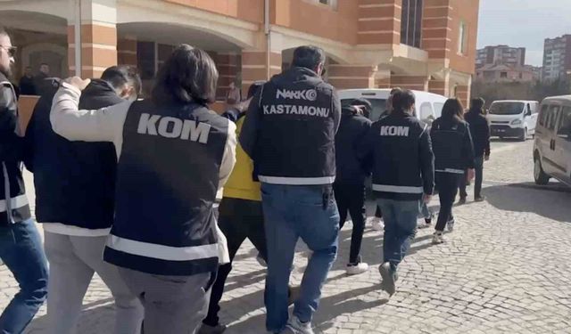 Kastamonu'da uyuşturucuyla yakalanan 3 sanığa 12'şer yıl hapis