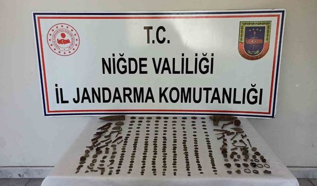 Niğde Bor'da tarihi eser operasyonu: 290 adet eser ele geçirildi