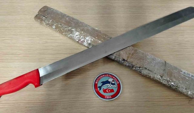 Polis bir haftada 7 bin 603 şahsın kimlik sorgulamasını yaptı