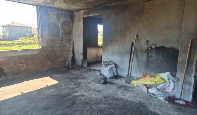 Silivri Kadıköy'de yangın: 6 kişi son anda kurtuldu