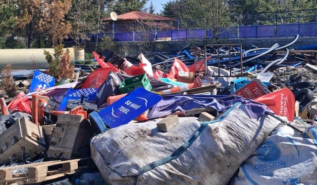 Sivas Belediyesi zabıta ekipleri kaldırım işgallerine göz açtırmıyor