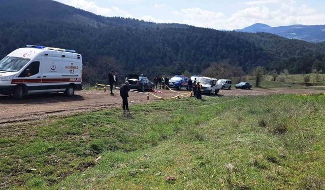 Tamir etmeye çalıştığı aracının altında kalan şahıs hayatını kaybetti