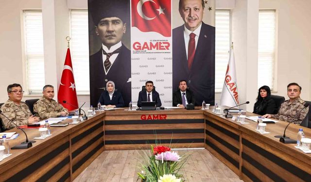 Tunceli'de düzenlenen toplantıda Gülistan Doku soruşturması değerlendirildi
