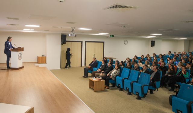 BUÜ Fen Edebiyat Fakültesinde Stratejik Toplantı