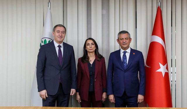 Özgür Özel'den DEM Parti'ye ziyaret