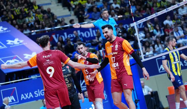Kupa Voley'de finalin adı belli oldu