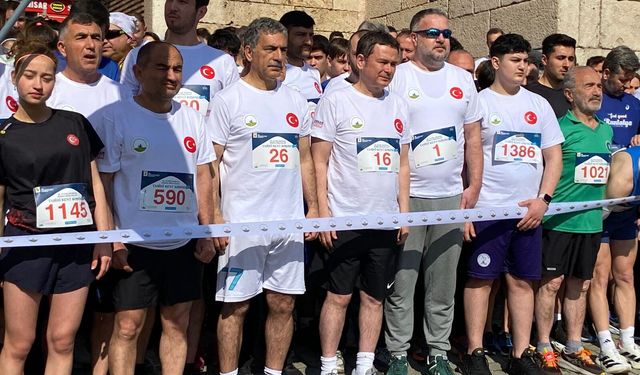 Bursa’da Tarih Koşuyla Canlandı