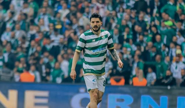 Bursaspor'da iç transfer: Barış Gök ile yola devam