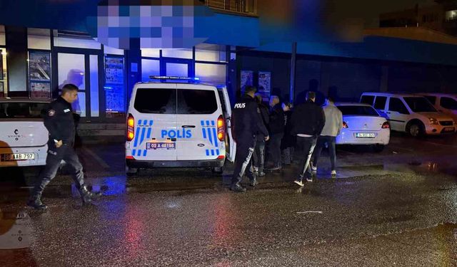 Alacak verecek kavgasına polis ekipleri müdahale etti