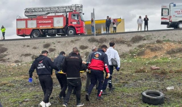 Çaldıran'da trafik kazası: 1 yaralı