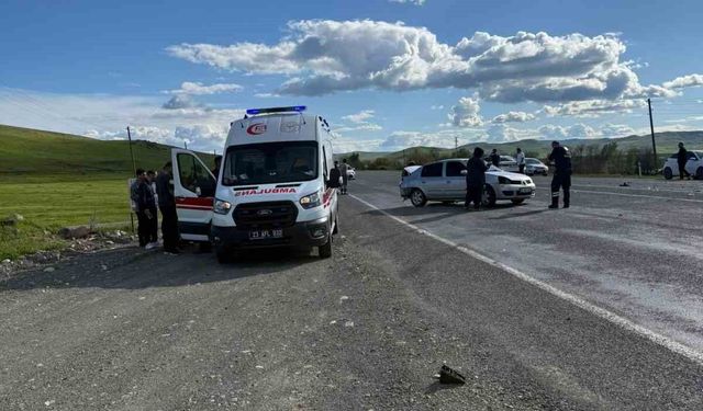 Elazığ'da trafik kazası: 3 yaralı