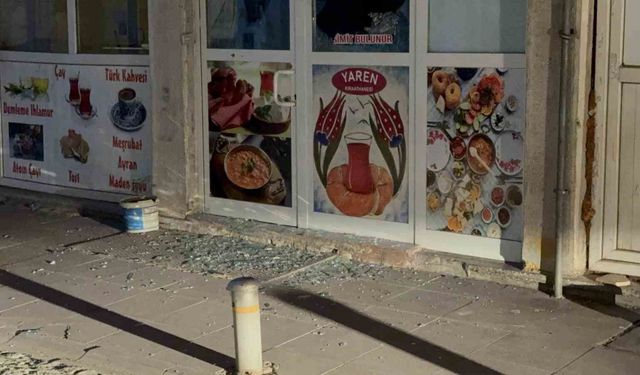 Eskişehir'de iki grup arasında kavga: 1'i ağır 3 yaralı