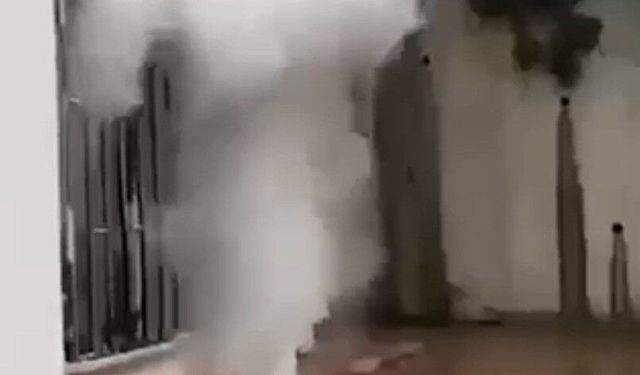 Kahramanmaraş'ta ev yangını: Mahsur kalan 3 kişiyi itfaiye kurtardı