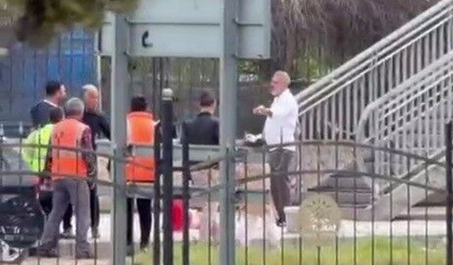 Kavga eden şahısları vatandaşlar ayırdı