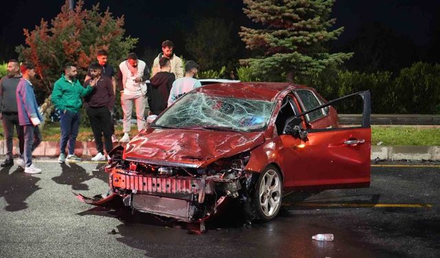 Niğde'de kontrolden çıkan otomobil takla attı: 1 yaralı