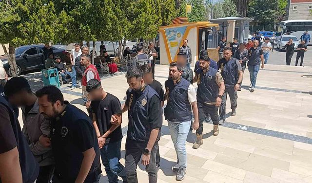 Şanlıurfa merkezli 11 ilde siber dolandırıcılık operasyonu: 31 tutuklama