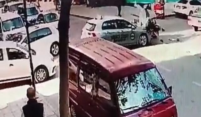 Tekirdağ'da iki kişinin yaralandığı kaza kamerada