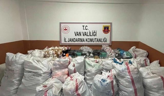 Van'da 21 milyon TL değerinde gümrük kaçağı malzeme ele geçirildi
