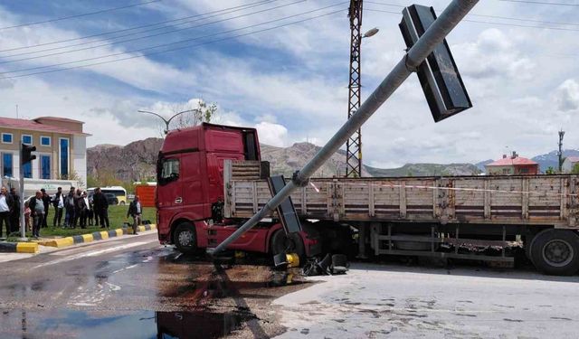 Van'da trafik kazası: 1 yaralı