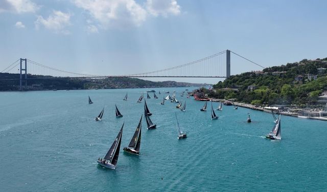 Cumhurbaşkanlığı 7. Uluslararası Yat Yarışları'nın Kurtuluş Kupası etabı tamamlandı