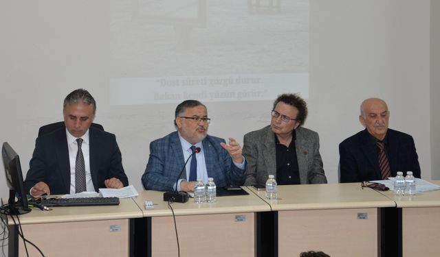 BUÜ’de gönül adamı Fethi Gemuhluoğlu anıldı