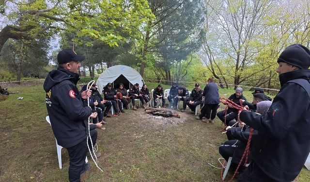 Börü Arama Kurtarma’dan Stratejik Eğitim Seferberliği