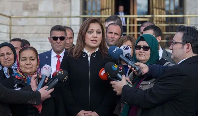Burcu Köksal AK Parti'ye mi geçiyor? "Telefonlara çıkmıyor" iddiası