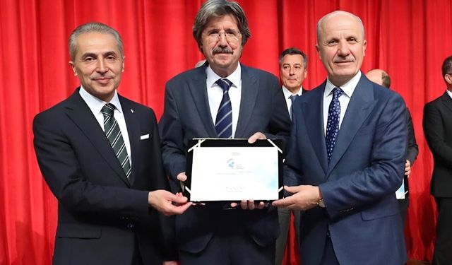 BUÜ’ye “Spor Dostu Kampüs” unvanı
