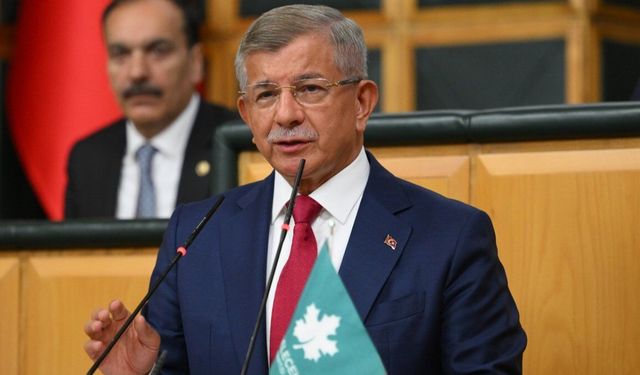 Davutoğlu’ndan 13 beyaz et şirketine kayyım kararına tepki