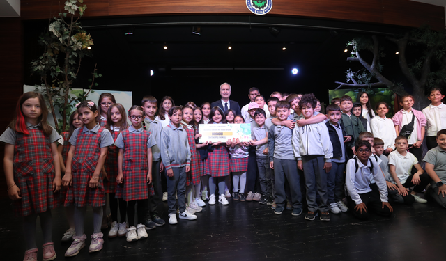 Bursa'da öğrencilerden sıfır atık mesajı