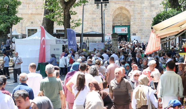 Bursa’da aşure kazanları 17 ilçede kaynıyor