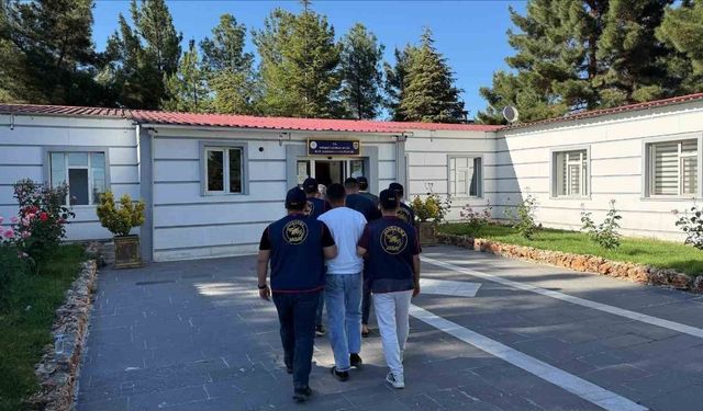 Diyarbakır'da aranan 152 kişi yakalandı