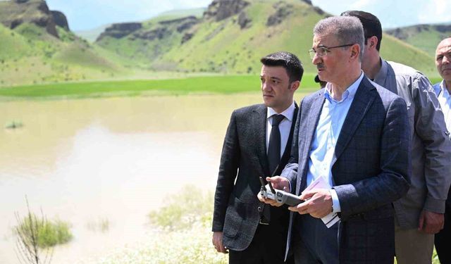 Erzurum'da girdiği nehirde kaybolan çobanı arama çalışmaları sürüyor