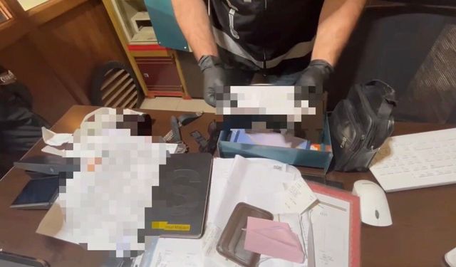 Hayali araç satışıyla tefecilik yaptığı iddia edilen 8 şüpheli gözaltına alındı