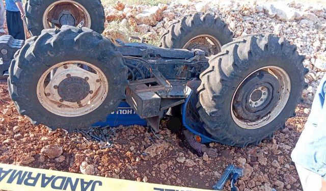 Kahramanmaraş'ta traktörün altında kalan sürücü hayatını kaybetti