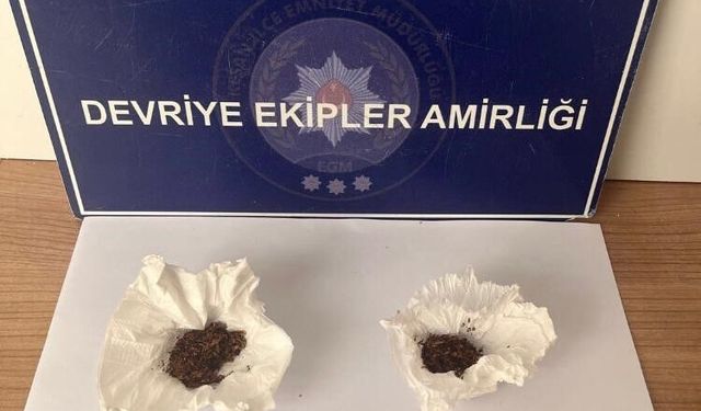 Keşan'da polisin durdurduğu 5 şüpheliden uyuşturucu madde ele geçirildi