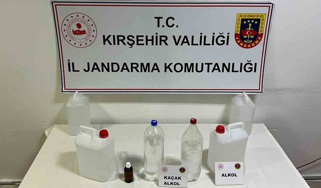 Kırşehir'de kaçak alkol üretimine jandarma operasyonu: 22 litre kaçak ürün ele geçirildi
