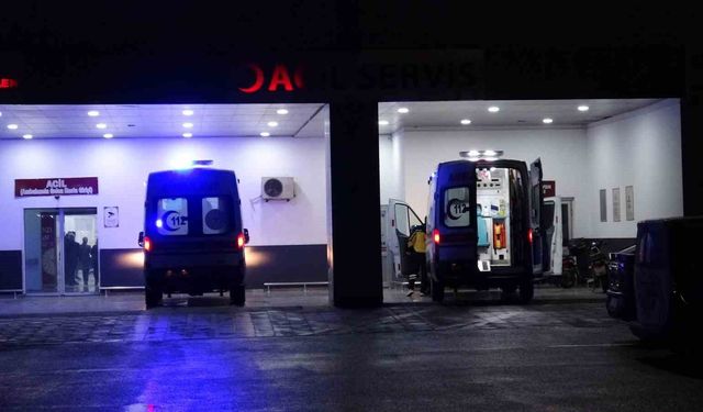 Malatya'da motosiklet aydınlatma direğine çarptı: 1 ölü