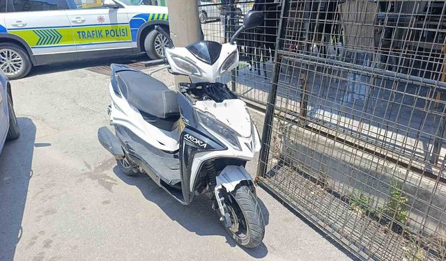 Manavgat'ta motosiklet ile otomobil çarpıştı: 1 yaralı