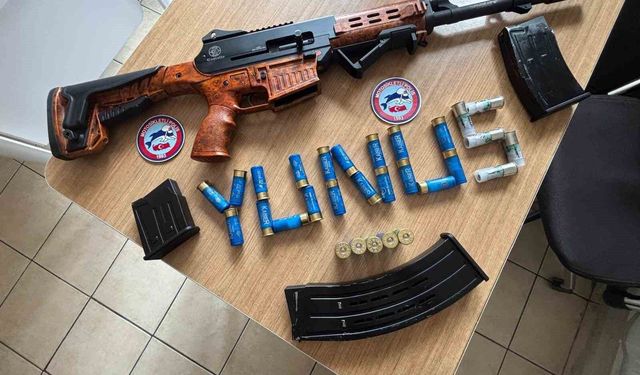 Manisa'da zehir tacirlerine ve aranan şahıslara darbe