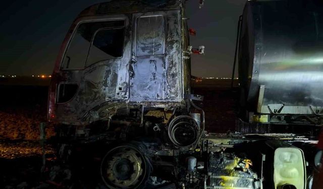 Mardin'de yakıt tankerinde çıkan yangın söndürüldü