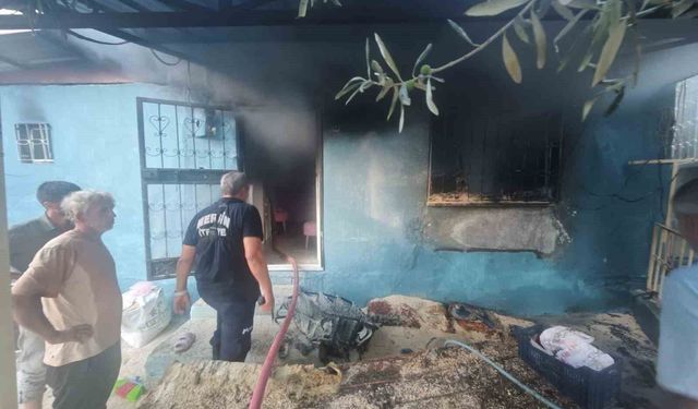 Mersin'de evde çıkan yangın korkuttu