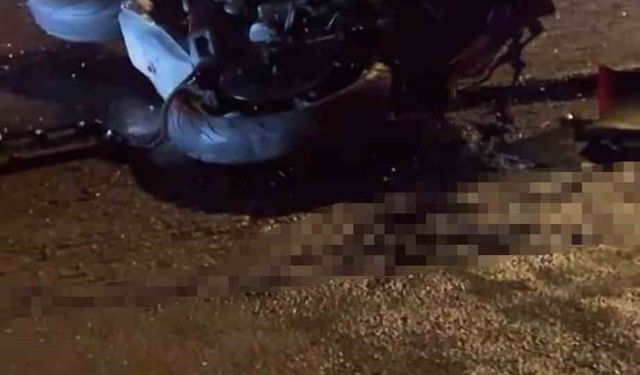 Minibüs ile çarpışan motosikletin Rus sürücüsü hayatını kaybetti