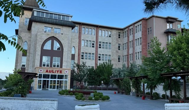 Muhsin Yazıcıoğlu soruşturmalarına FETÖ talimatıyla müdahale ettikleri öne sürülen şahısların yargılandığı dava ertelendi