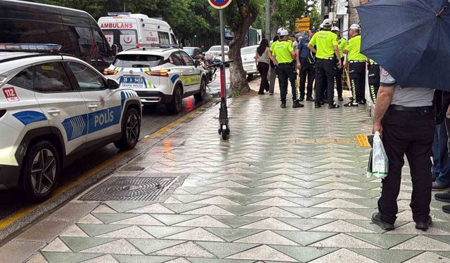 'Park etmek yasaktır' levhasının önüne araç park eden sürücüye bin 250 TL ceza