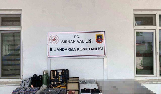 Şırnak'ta jandarmadan asayiş ve kaçakçılık operasyonu: 94 şüpheli hakkında adli işlem yapıldı