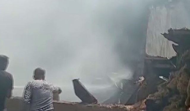 Sivas'ta mutfak tüpü patladı, çıkan yangında bir kişi dumandan etkilendi