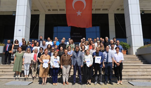 BUÜ’de 4 bölüme daha akreditasyon belgesi