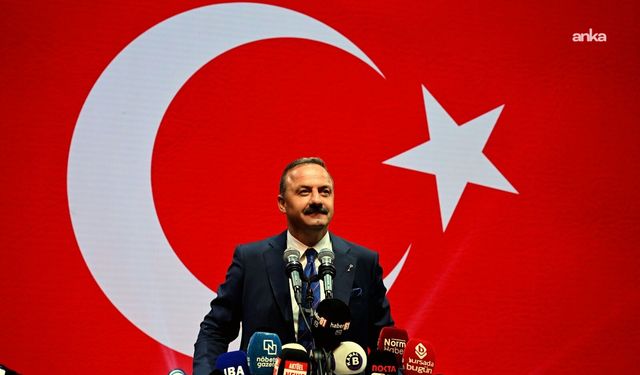 Ağıralioğlu'ndan Roland Garros'ta finale yükselen Kaplan'a tebrik