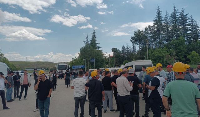 Madenciler yeniden eylemde: İşçiler Yıldızlar Holding önüne çağrı yaptı